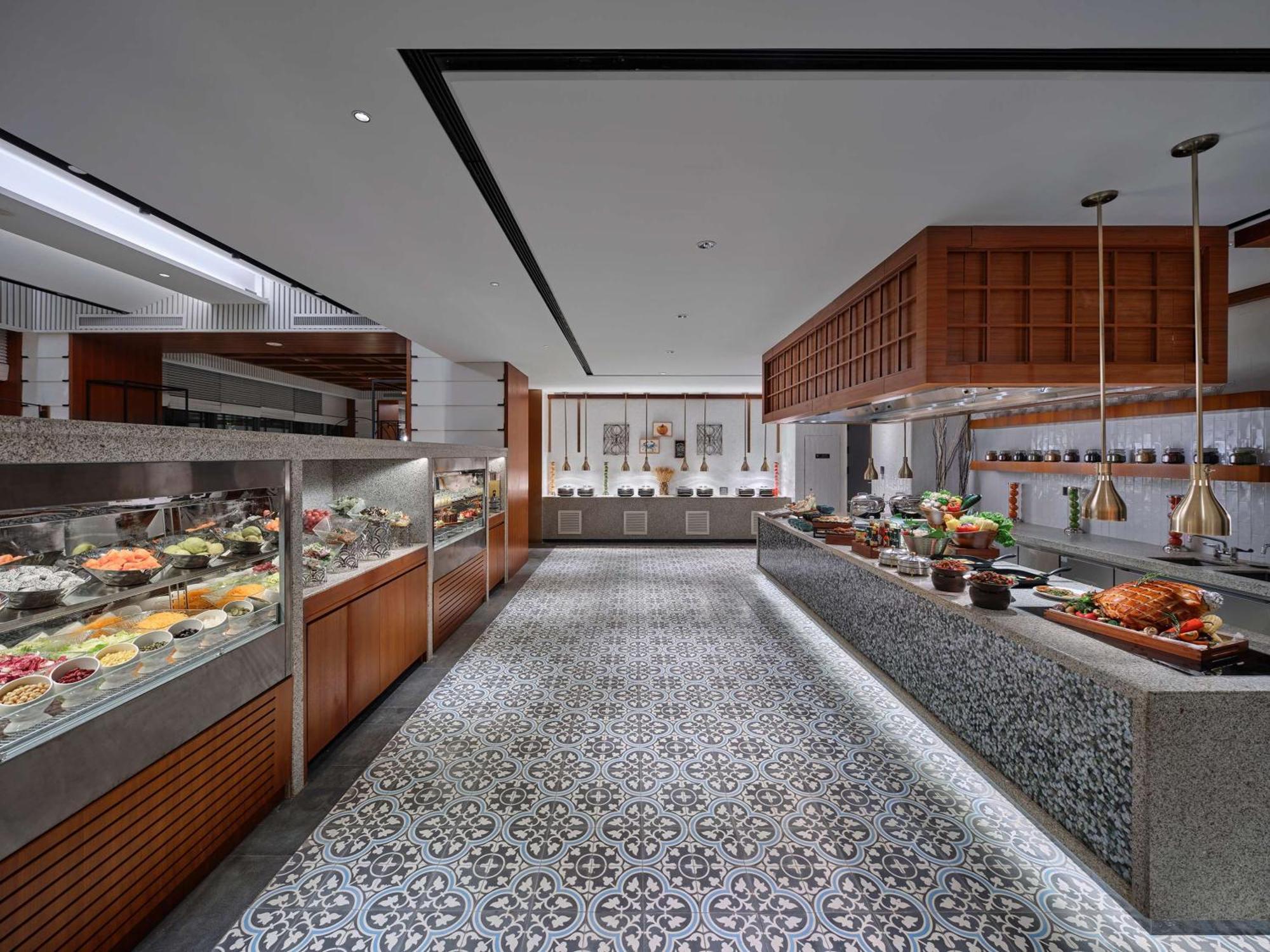Hilton Garden Inn Guangzhou Tianhe Exterior photo